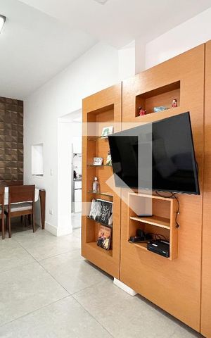 Apartamento à venda com 45m², 1 quarto e 1 vagaSala