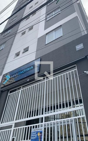 Studio para alugar com 30m², 1 quarto e sem vaga Studio para alugar com 30m², 1 quarto e sem vagaFachada