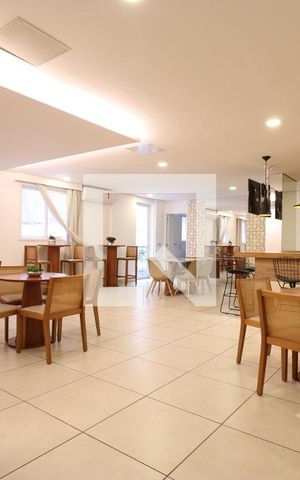 Apartamento para alugar com 58m², 2 quartos e 1 vagaÁrea comum