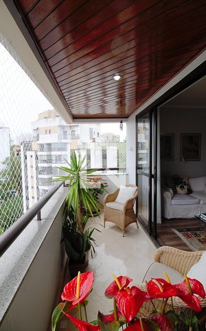 Apartamento à venda com 100m², 3 quartos e 2 vagasVaranda da Sala