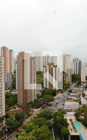 Apartamento à venda com 100m², 3 quartos e 2 vagasVista da Suíte 1 