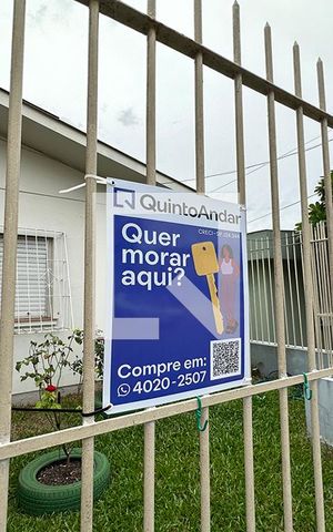 Casa à venda com 210m², 4 quartos e 3 vagasFachada
