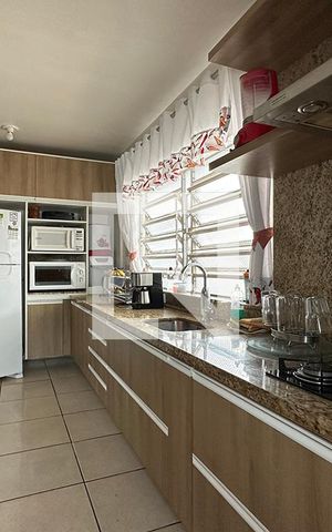 Casa à venda com 210m², 4 quartos e 3 vagasCozinha