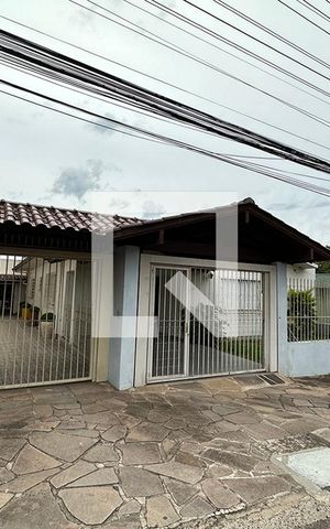Casa à venda com 210m², 4 quartos e 3 vagasFachada