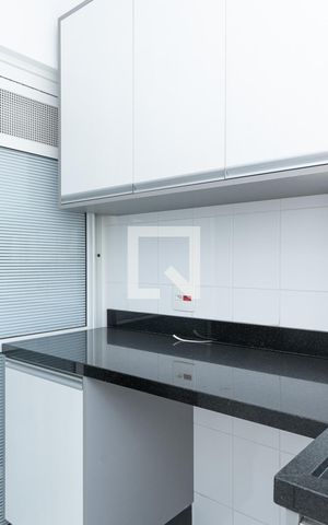 Apartamento à venda com 96m², 3 quartos e 2 vagasLavanderia