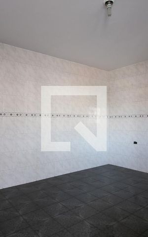 Casa à venda com 150m², 2 quartos e 4 vagas Casa à venda com 150m², 2 quartos e 4 vagasCozinha
