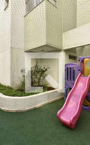 Apartamento para alugar com 78m², 3 quartos e 2 vagas Apartamento para alugar com 78m², 3 quartos e 2 vagasPlayground