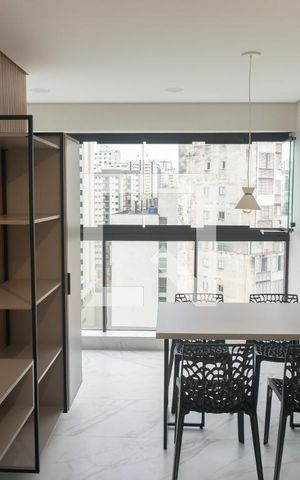 Apartamento para alugar com 35m², 1 quarto e 1 vagaSala/Cozinha
