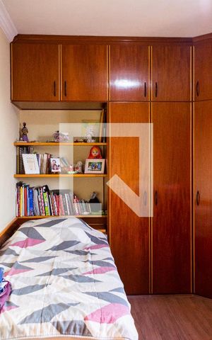 Apartamento à venda com 178m², 4 quartos e 3 vagasQuarto 2
