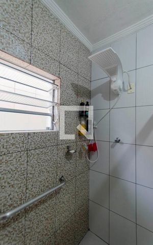 Casa à venda com 360m², 7 quartos e 2 vagas Casa à venda com 360m², 7 quartos e 2 vagasCasa 1 Banheiro