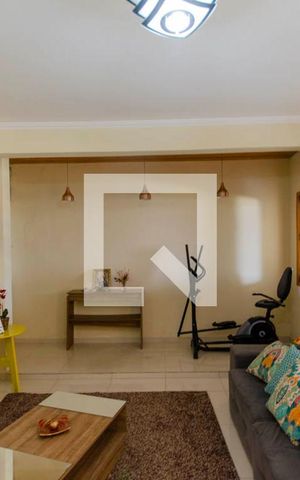 Casa à venda com 360m², 7 quartos e 2 vagas Casa à venda com 360m², 7 quartos e 2 vagasCasa 2 Sala