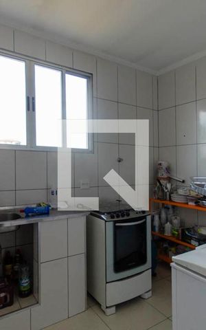 Casa à venda com 360m², 7 quartos e 2 vagas Casa à venda com 360m², 7 quartos e 2 vagasCozinha Salão de Festas