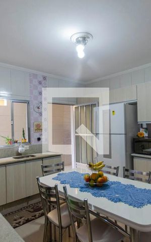 Casa à venda com 360m², 7 quartos e 2 vagas Casa à venda com 360m², 7 quartos e 2 vagasCasa 1 Cozinha