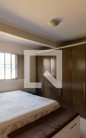 Casa à venda com 360m², 7 quartos e 2 vagas Casa à venda com 360m², 7 quartos e 2 vagasCasa 2 Suíte