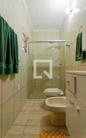 Casa à venda com 360m², 7 quartos e 2 vagas Casa à venda com 360m², 7 quartos e 2 vagasCasa 1 Banheiro Suíte