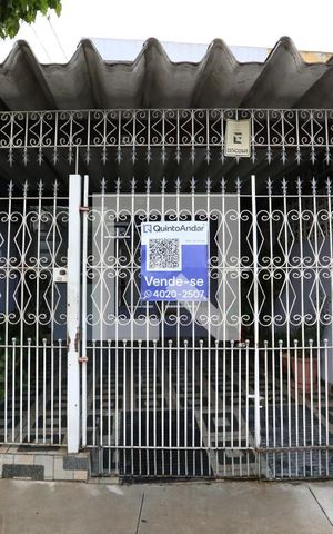 Casa à venda com 80m², 3 quartos e 1 vagaFachada