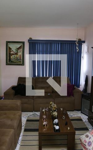 Casa à venda com 80m², 3 quartos e 1 vagaSala