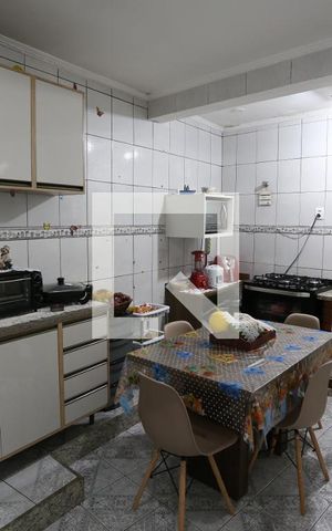 Casa à venda com 80m², 3 quartos e 1 vagaCozinha