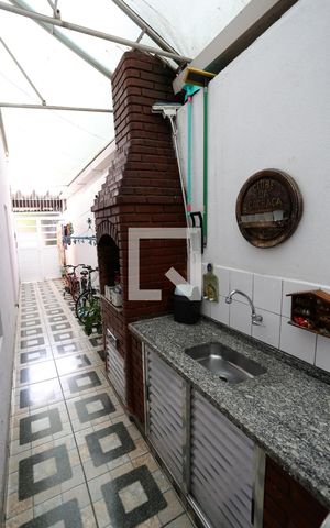 Casa à venda com 80m², 3 quartos e 1 vagaÁrea Gourmet