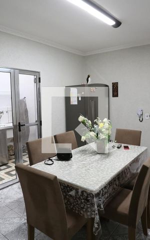 Casa à venda com 80m², 3 quartos e 1 vagaSala de Jantar