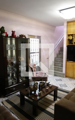 Casa à venda com 80m², 3 quartos e 1 vagaSala