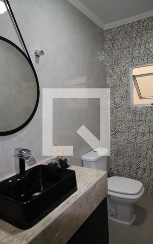 Casa à venda com 250m², 3 quartos e 2 vagasBanheiro 1