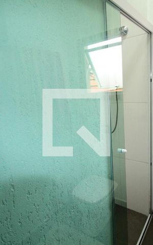 Casa à venda com 250m², 3 quartos e 2 vagasSuíte
