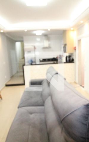 Casa à venda com 250m², 3 quartos e 2 vagasSala