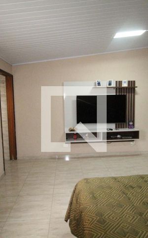 Casa à venda com 250m², 3 quartos e 2 vagasQuarto