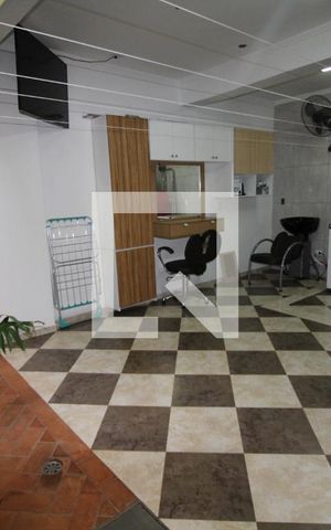 Casa à venda com 250m², 3 quartos e 2 vagasÁrea comum - Churrasqueira