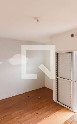 Casa para alugar com 300m², 1 quarto e sem vaga Casa para alugar com 300m², 1 quarto e sem vagaSala