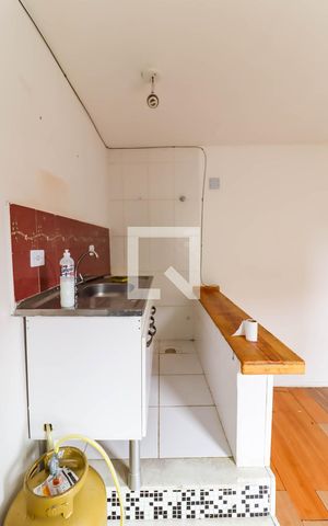 Casa para alugar com 300m², 1 quarto e sem vaga Casa para alugar com 300m², 1 quarto e sem vagaCozinha