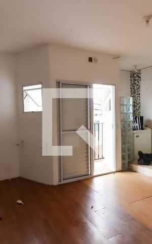 Casa para alugar com 300m², 1 quarto e sem vaga Casa para alugar com 300m², 1 quarto e sem vagaSala e Cozinha