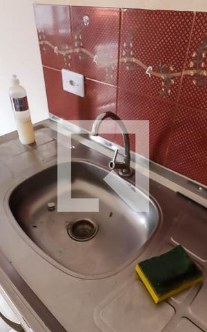 Casa para alugar com 300m², 1 quarto e sem vaga Casa para alugar com 300m², 1 quarto e sem vagaCozinha - Torneira