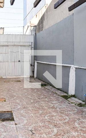 Casa à venda com 240m², 3 quartos e 3 vagas Casa à venda com 240m², 3 quartos e 3 vagasGaragem