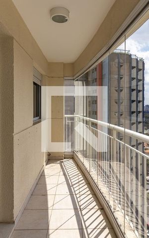 Apartamento à venda com 73m², 1 quarto e 2 vagas Apartamento à venda com 73m², 1 quarto e 2 vagasVaranda