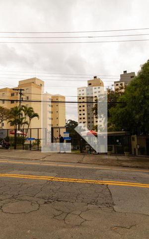Apartamento à venda com 70m², 3 quartos e sem vagaFachada e portaria