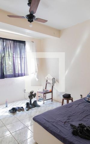 Casa à venda com 250m², 4 quartos e 3 vagas Casa à venda com 250m², 4 quartos e 3 vagasQuarto 3