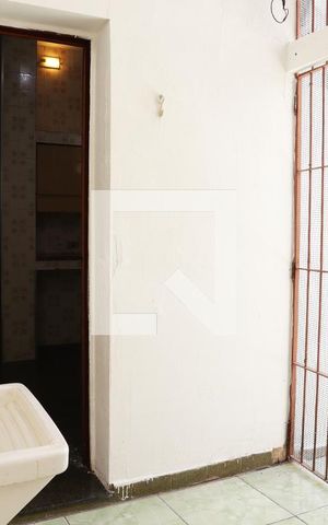 Casa à venda com 170m², 2 quartos e 2 vagas Casa à venda com 170m², 2 quartos e 2 vagasÁrea de Serviço