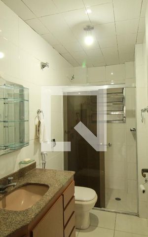 Apartamento para alugar com 96m², 2 quartos e 1 vagaBanheiro