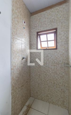 Casa para alugar com 40m², 1 quarto e sem vaga Casa para alugar com 40m², 1 quarto e sem vagaBanheiro