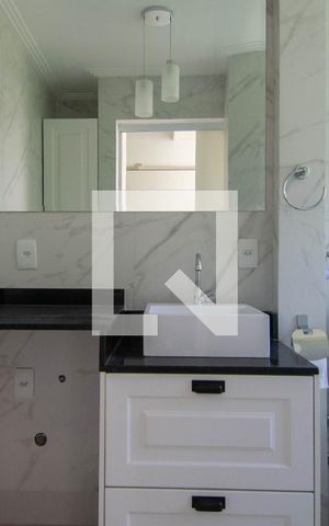 Apartamento para alugar com 46m², 1 quarto e sem vagaBanheiro