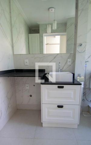 Apartamento para alugar com 46m², 1 quarto e sem vagaBanheiro