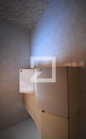 Casa de condomínio à venda com 300m², 5 quartos e 5 vagasQuarto  de Serviço