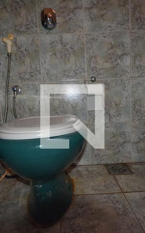 Casa de condomínio à venda com 300m², 5 quartos e 5 vagasBanheiro Social