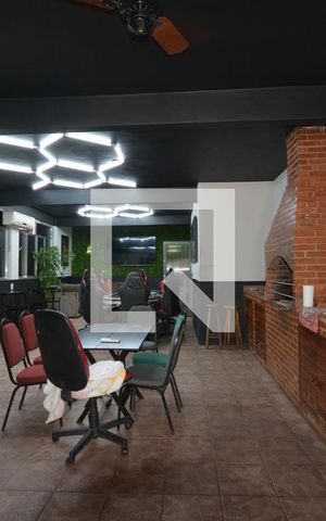 Casa de condomínio à venda com 300m², 5 quartos e 5 vagasÁrea Gourmet com Churrasqueira