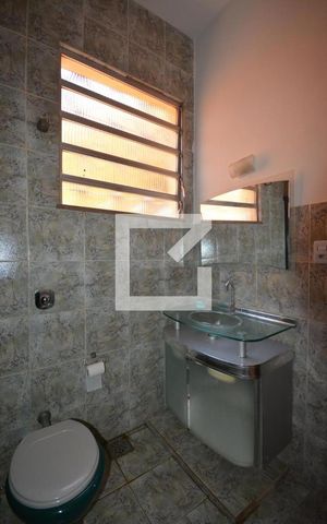 Casa de condomínio à venda com 300m², 5 quartos e 5 vagasBanheiro Social