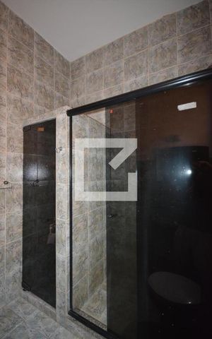 Casa de condomínio à venda com 300m², 5 quartos e 5 vagasBanheiro Social