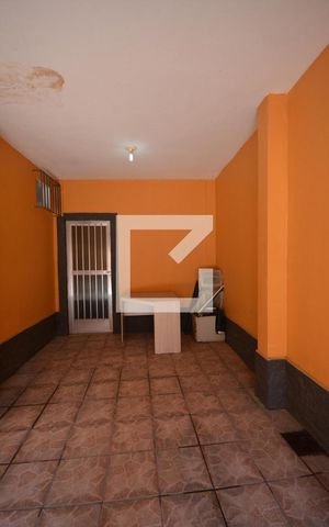 Casa de condomínio à venda com 300m², 5 quartos e 5 vagasCasa Anexa
