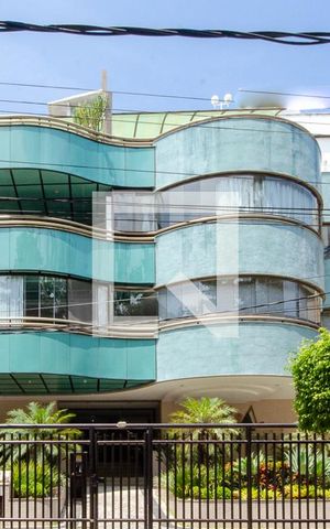 Apartamento à venda com 90m², 3 quartos e 2 vagas Apartamento à venda com 90m², 3 quartos e 2 vagasFachada